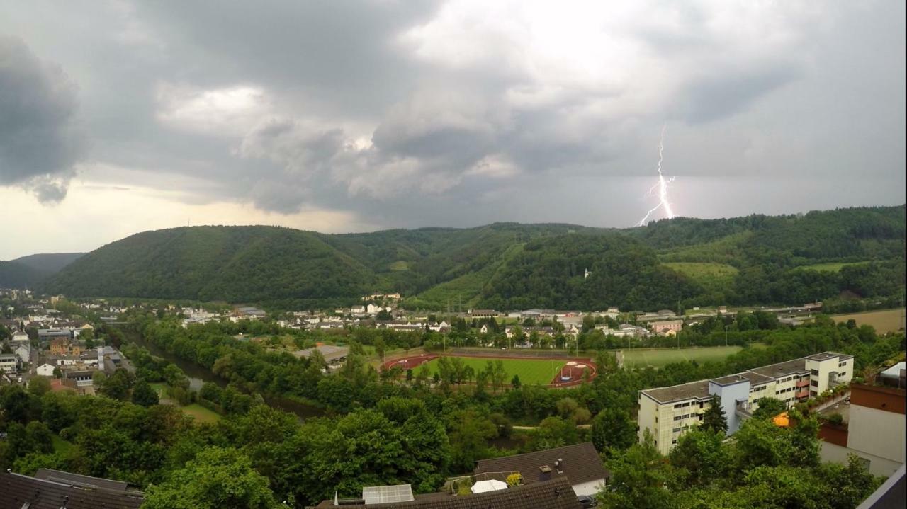 Ferienwohnung Sonnenfels **** Bad Ems Exterior foto