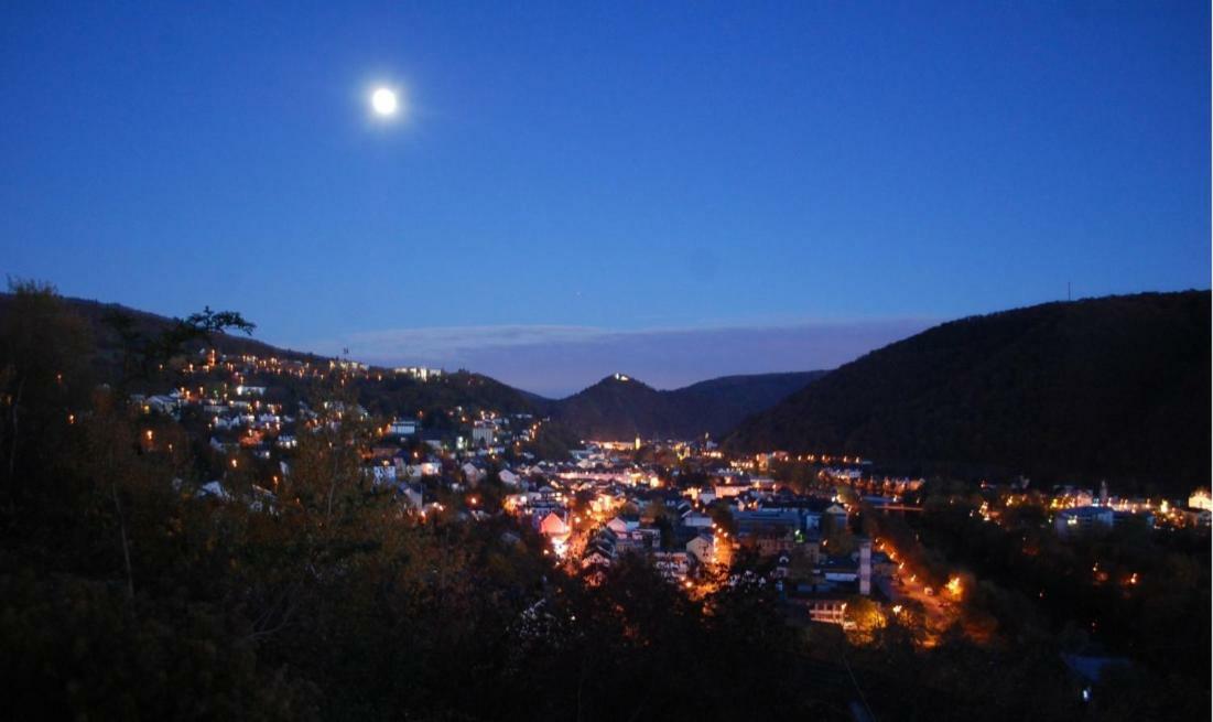 Ferienwohnung Sonnenfels **** Bad Ems Exterior foto